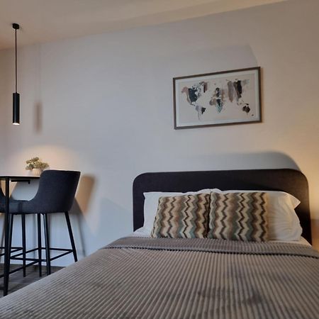 Apartments Vranes Tivat Bagian luar foto